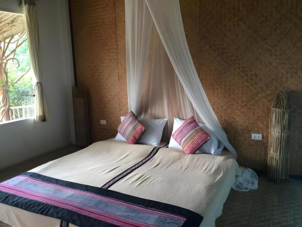Him Naam Pai Resort Esterno foto
